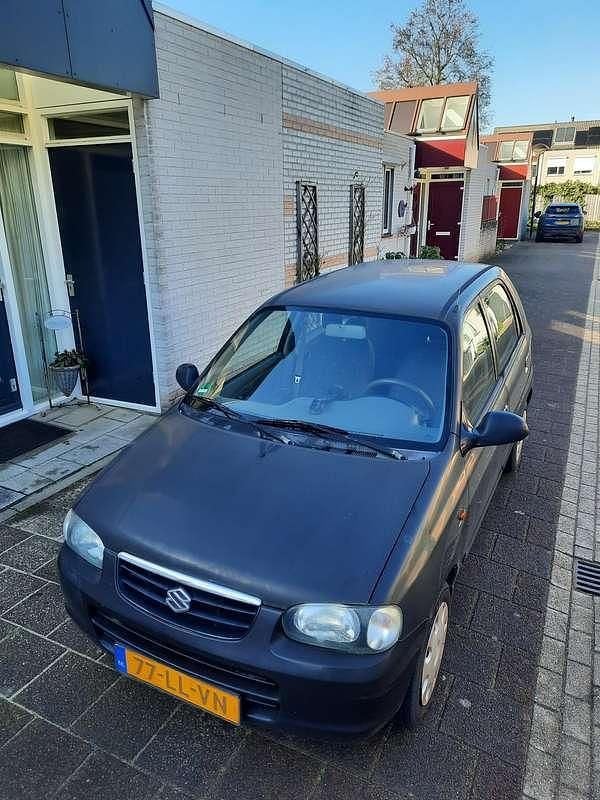 Zwart Occasion 2003 Suzuki Alto GLS Hatchback | € 750 (Goede deal) - Afbeelding 1/4