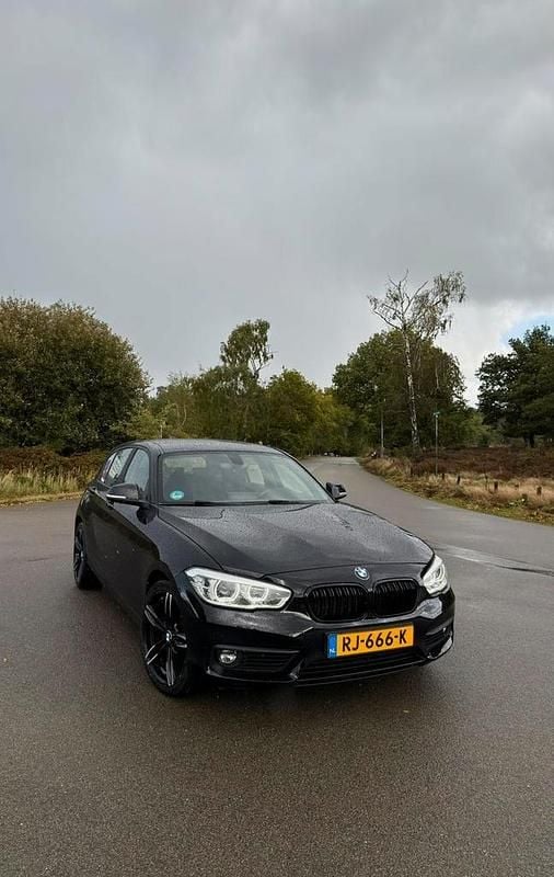 Gebruikt 2017 BMW 118 Hatchback | € 12.250 (Super prijs) - Afbeelding 1/4