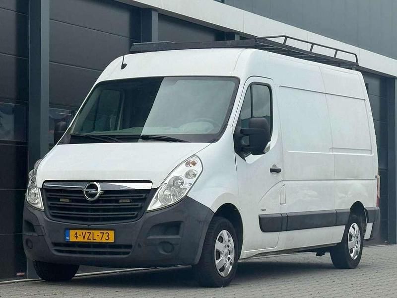 Wit Gebruikt 2012 Opel Movano Van | € 4.950 (Goede deal) - Afbeelding 1/4