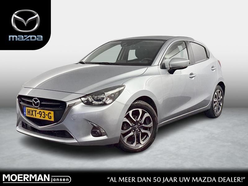 Sonic silver metallic (45p) Gebruikt 2017 Mazda 2 Hatchback | € 15.750 (Eerlijke prijs) - Afbeelding 1/3