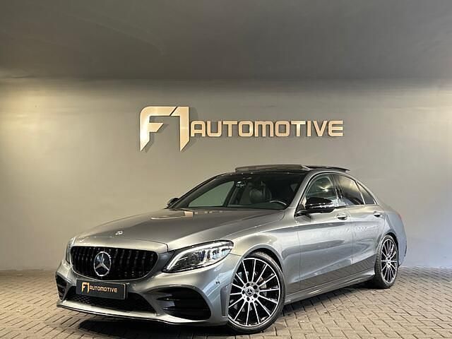 Grijs Gebruikt 2019 Mercedes C180 AMG Line Premium Plus Sedan | € 30.890 (Duur) - Afbeelding 1/3