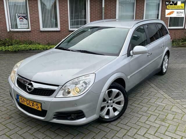 Grijs Gebruikt 2008 Opel Vectra Executive Stationwagen | € 3.400 (Duur) - Afbeelding 1/4