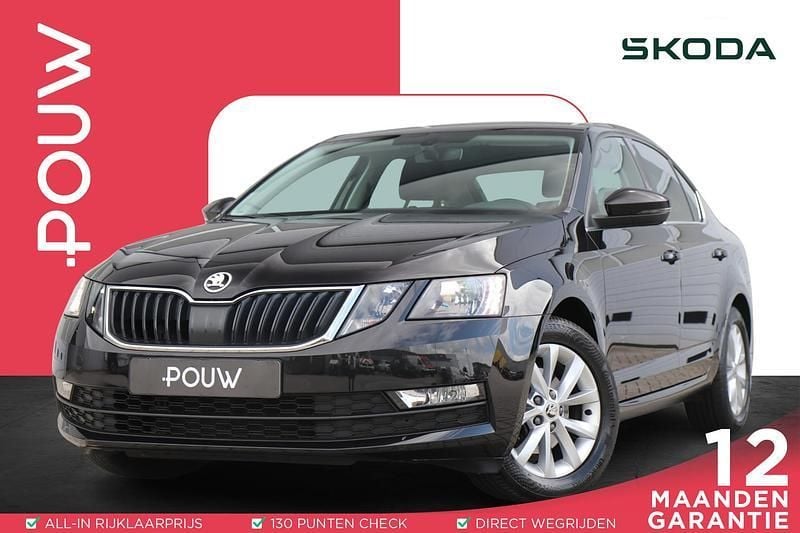 Zwart Gebruikt 2020 Skoda Octavia Business Line Hatchback | € 17.450 (Eerlijke prijs) - Afbeelding 1/4