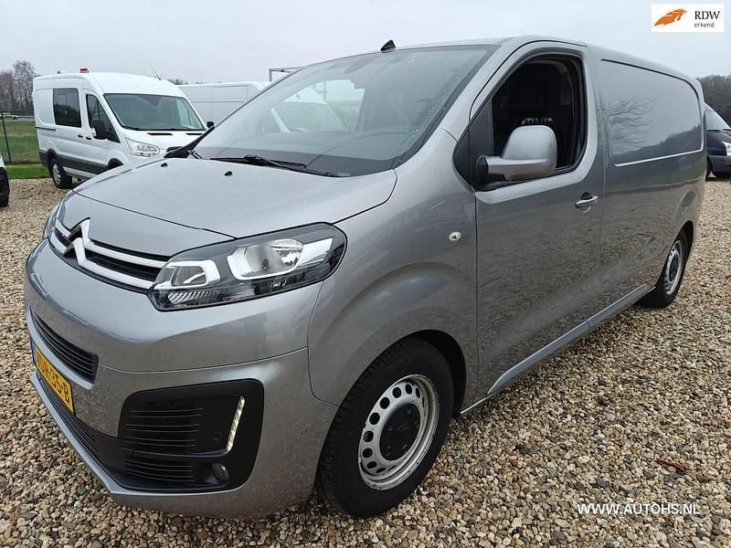 Grijs (metallic) Gebruikt 2019 Citroën Jumpy MPV | € 13.950 (Eerlijke prijs) - Afbeelding 1/4