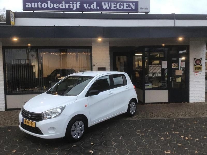 Wit Occasion 2020 Suzuki Celerio Comfort Hatchback | € 8.950 (Eerlijke prijs) - Afbeelding 1/4