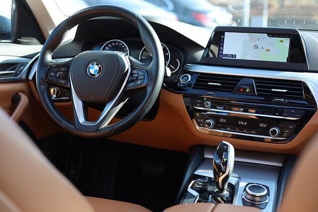 Occasion BMW 520 Executive 165 PK (121 kW) 2018 Grijs Stationwagen