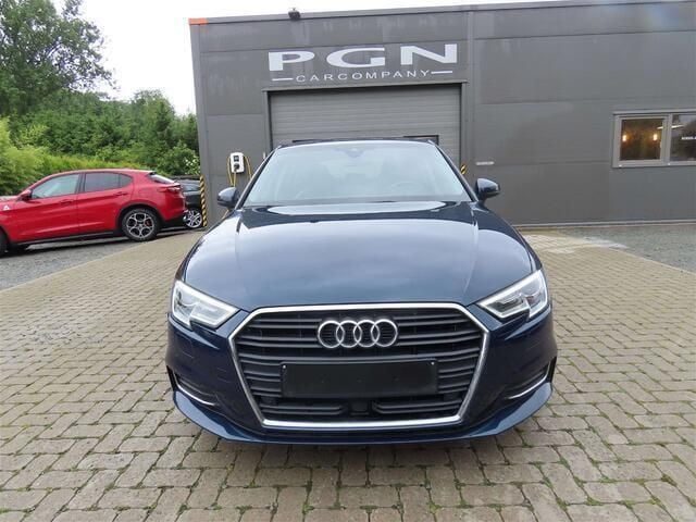 Occasion Audi A3 Design 116 PK (85 kW) 2017 Blauw Sedan