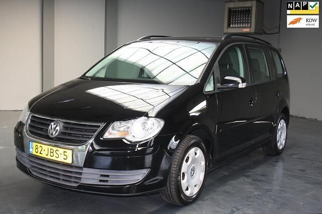 Zwart Gebruikt 2009 VW Touran Comfortline MPV | € 3.750 (Eerlijke prijs) - Afbeelding 1/4