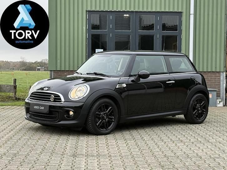 Zwart Gebruikt 2013 Mini ONE Salt Hatchback | € 7.945 (Duur) - Afbeelding 1/4