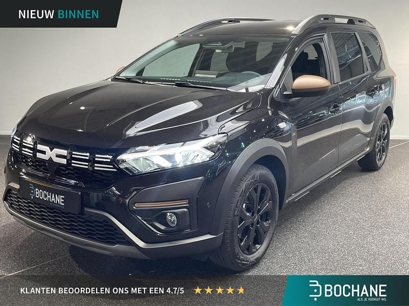 Noir nacré (676) Nieuw 2024 Dacia Jogger Extreme MPV | € 27.900 (Super prijs) - Afbeelding 1/4