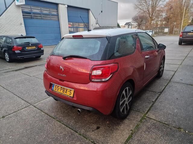 Occasion Citroën DS3 Chic 95 PK (69 kW) 2011 Rood Hatchback