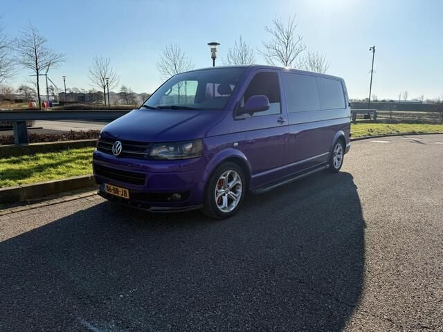 Paars Gebruikt 2005 VW T5 Van | € 7.950 - Afbeelding 1/4