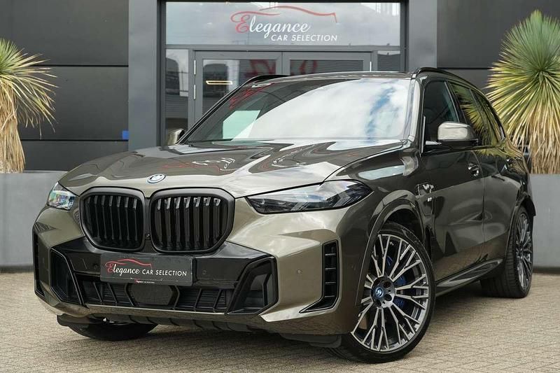 Grijs Gebruikt 2025 BMW X5 M Sport SUV | € 104.950 (Goede deal) - Afbeelding 1/4