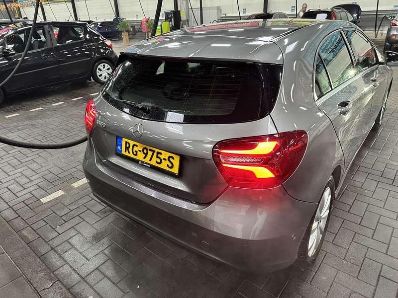 Occasion Mercedes A160 Ambition 102 PK (75 kW) 2017 Grijs Hatchback