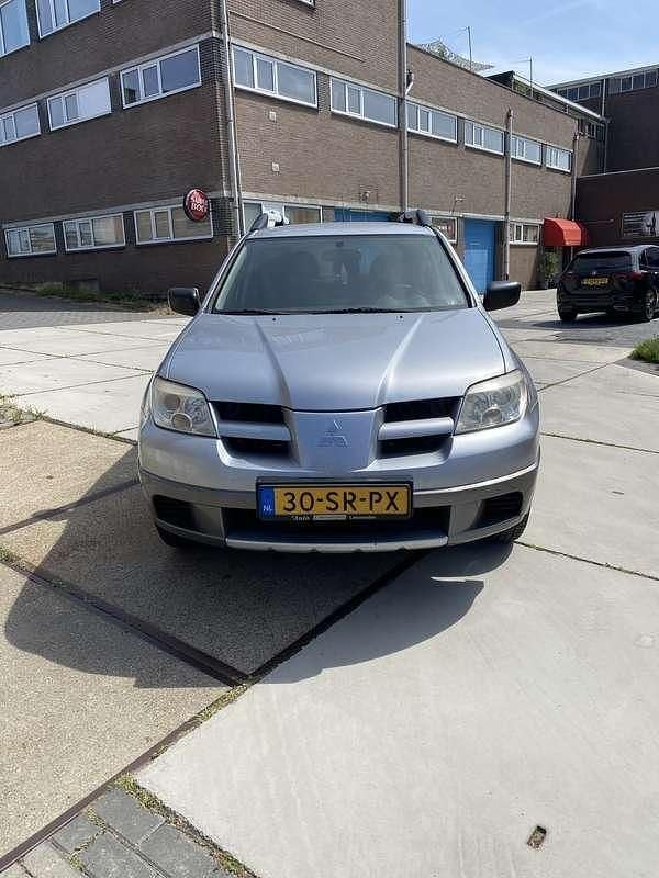 Grijs Gebruikt 2006 Mitsubishi Outlander Invite+ SUV | € 1.650 (Super prijs) - Afbeelding 1/4