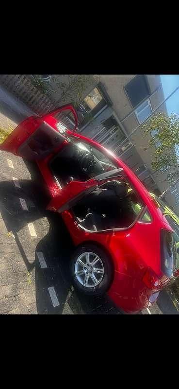Rood Gebruikt 2008 Seat Ibiza Stylance MPV | € 3.000 (Duur) - Afbeelding 1/4