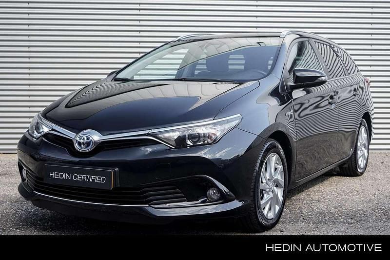 Grijs Gebruikt 2016 Toyota Auris Touring Sports Stationwagen | € 16.945 (Eerlijke prijs) - Afbeelding 1/4