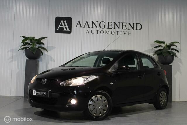 Zwart Gebruikt 2009 Mazda 2 Hatchback | € 4.499 (Super prijs) - Afbeelding 1/4