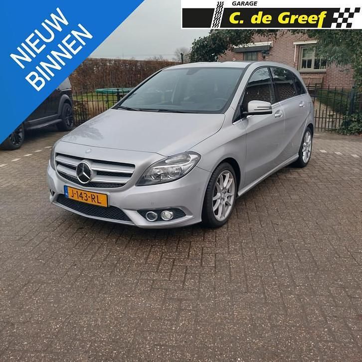 Occasion Mercedes B180 Prestige 122 PK (89 kW) 2013 MPV
