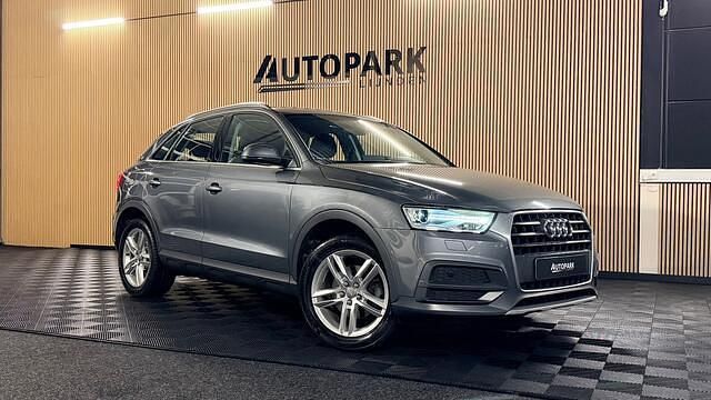 Grijs Gebruikt 2018 Audi Q3 Sport SUV | € 14.950 - Afbeelding 1/4