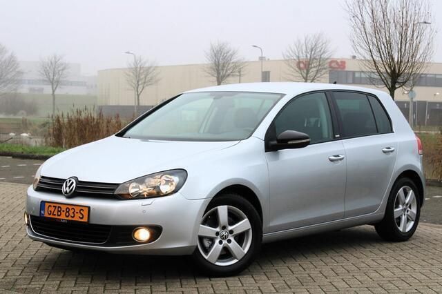 Grijs Gebruikt 2012 VW Golf VII Comfortline Hatchback | € 7.450 (Super prijs) - Afbeelding 1/4