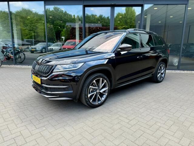 Zwart Gebruikt 2021 Skoda Kodiaq SportLine SUV | € 32.900 (Iets duurder) - Afbeelding 1/4