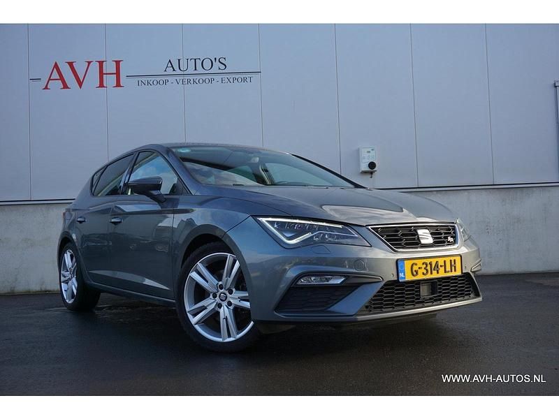 Occasion Seat Leon Business 180 PK (132 kW) 2018 Grijs Stationwagen
