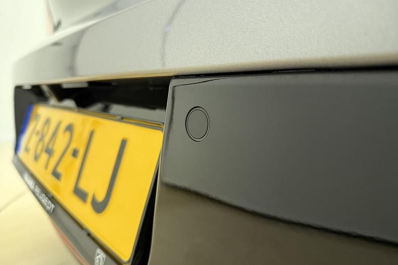 Occasion Peugeot 208 Allure 2024 Grijs Hatchback