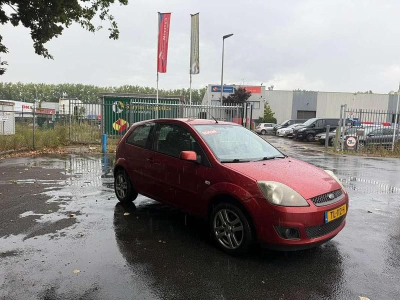 Occasion Ford Fiesta Futura 80 PK (58 kW) 2008 Oranje Hatchback