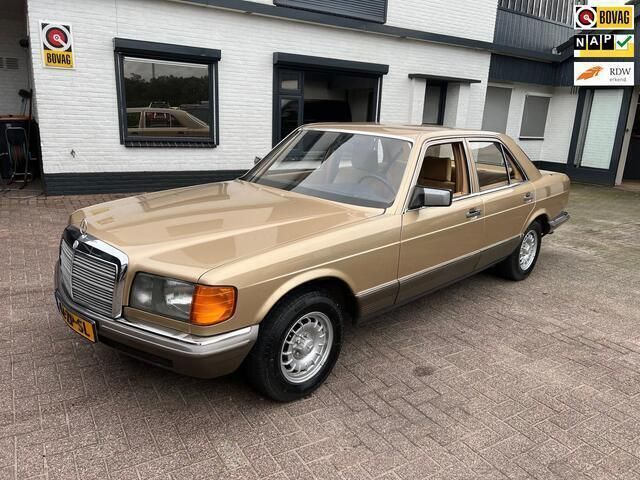 Bruin Gebruikt 1982 Mercedes S280 SE Sedan | € 9.500 - Afbeelding 1/4