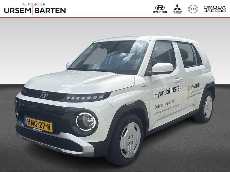Wit Occasion 2025 Hyundai Inster Hatchback | € 20.930 (Super prijs) - Afbeelding 1/4