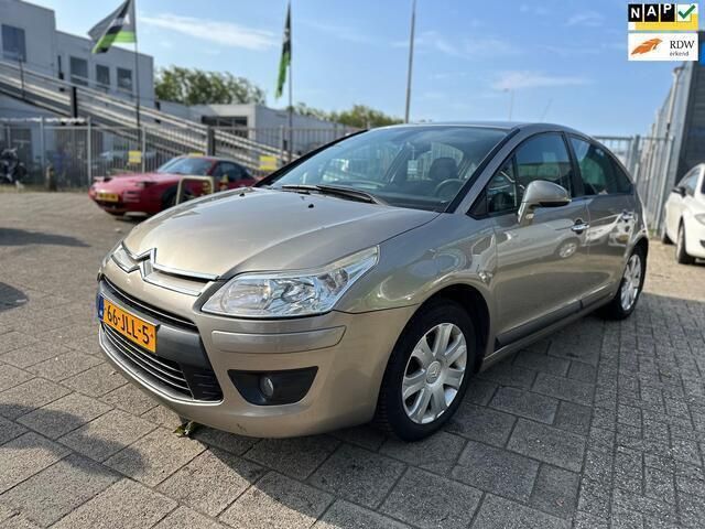 Beige Gebruikt 2009 Citroën C4 Hatchback | € 2.999 (Eerlijke prijs) - Afbeelding 1/4
