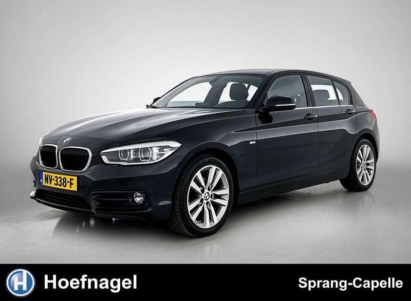 Zwart Gebruikt 2017 BMW 116 Sport Line Hatchback | € 13.850 (Eerlijke prijs) - Afbeelding 1/3
