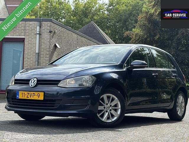 Blauw Gebruikt 2013 VW Golf VII Trendline Hatchback | € 7.499 (Eerlijke prijs) - Afbeelding 1/4