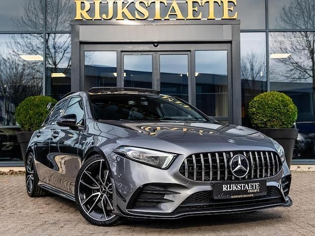 Occasion Mercedes A35 AMG AMG 306 PK (225 kW) 2019 Grijs Hatchback