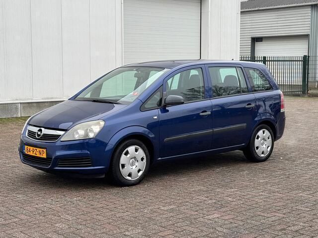 Blauw Gebruikt 2005 Opel Zafira Business MPV | € 1.500 (Eerlijke prijs) - Afbeelding 1/4