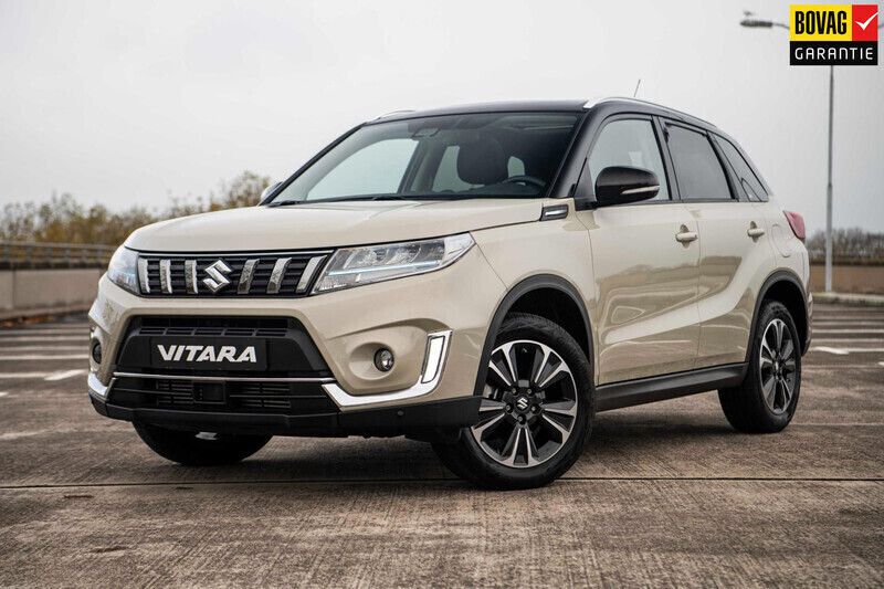 Beige Gebruikt 2023 Suzuki Vitara Style SUV | € 24.845 (Eerlijke prijs) - Afbeelding 1/4