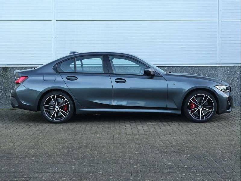 Occasion BMW 330e M Sport 2021 Grijs (metallic) Sedan
