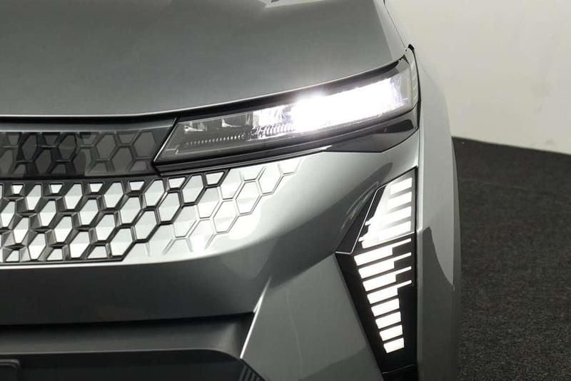 Occasion Renault Scenic E-Tech Komfort 125 kW (170 PK) 2024 Grijs SUV