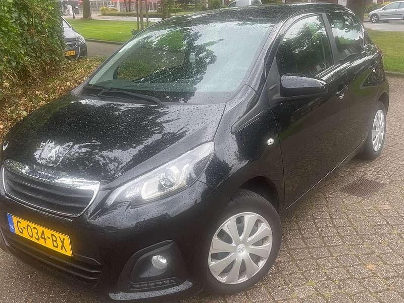 Zwart Gebruikt 2019 Peugeot 108 Active Hatchback | € 6.200 (Goede deal) - Afbeelding 1/4