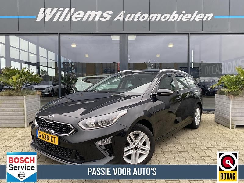 Zwart Occasion 2019 Kia Ceed Hatchback | € 9.250 (Super prijs) - Afbeelding 1/4