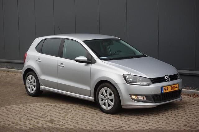 Occasion VW Polo Comfortline 75 PK (55 kW) 2012 Grijs (metallic) Hatchback