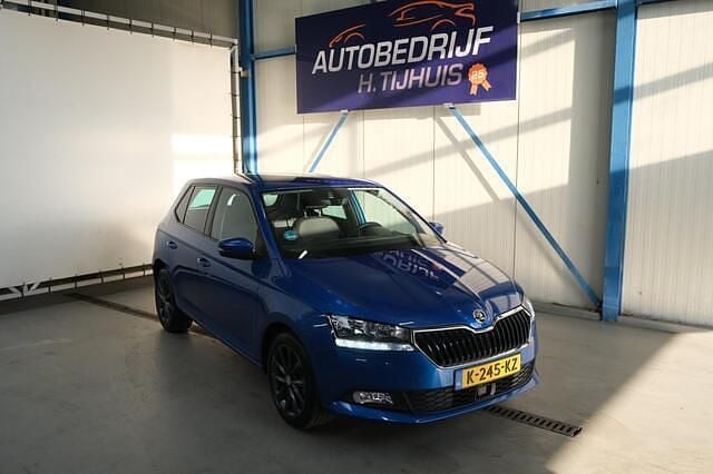 Blauw Gebruikt 2021 Skoda Fabia Business Line Hatchback | € 13.900 (Goede deal) - Afbeelding 1/4