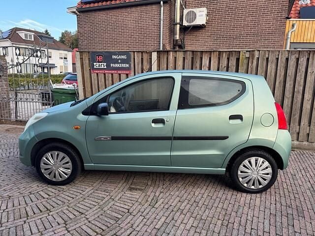Groen (metallic) Gebruikt 2009 Suzuki Alto Comfort Hatchback | € 1.999 (Goede deal) - Afbeelding 1/4