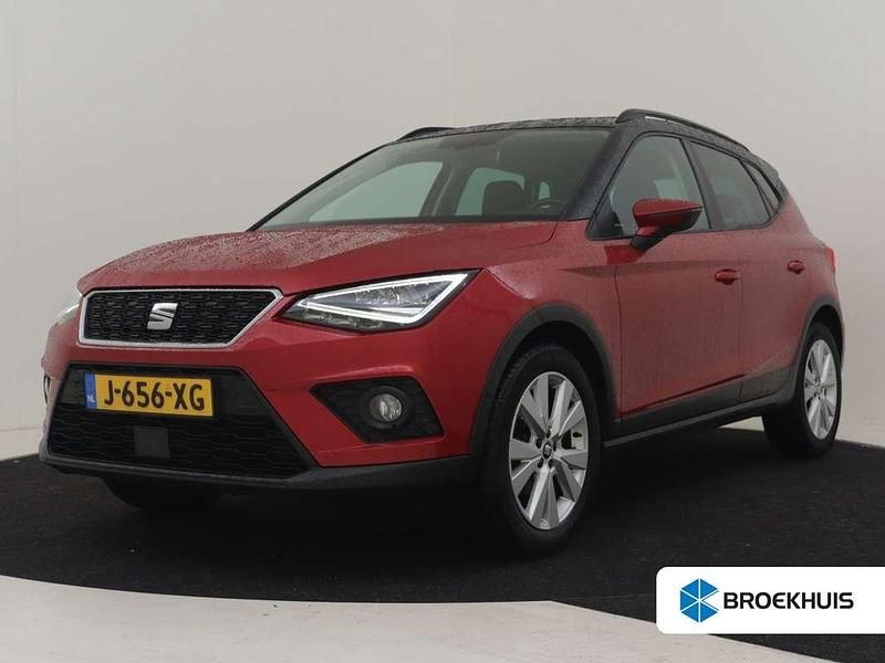 Rood Occasion 2020 Seat Arona CONNECT SUV | € 13.900 (Eerlijke prijs) - Afbeelding 1/4