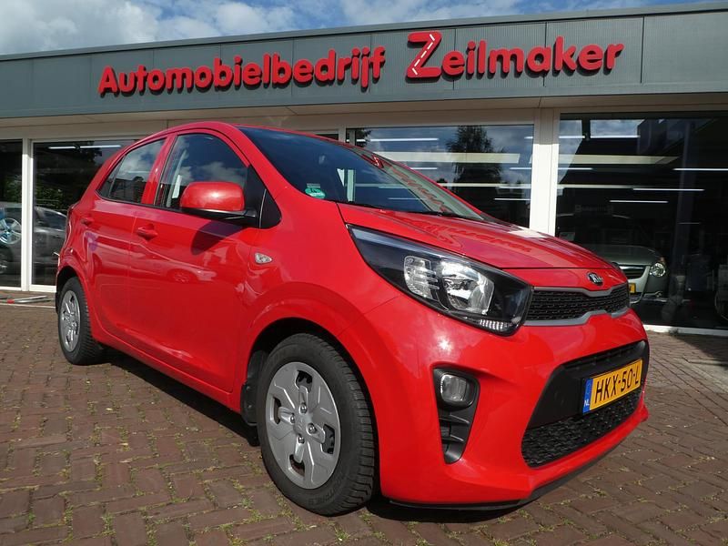 Rood Occasion 2020 Kia Picanto Hatchback | € 12.950 (Goede deal) - Afbeelding 1/4