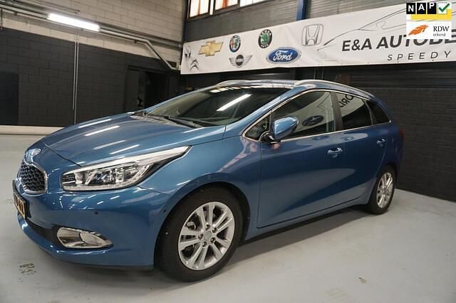 Blauw Occasion 2013 Kia Ceed Sportswagon Stationwagen | € 6.500 (Eerlijke prijs) - Afbeelding 1/4