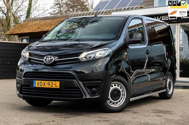 Zwart (metallic) Occasion 2020 Toyota Proace Comfort MPV | € 13.999 (Duur) - Afbeelding 1/4