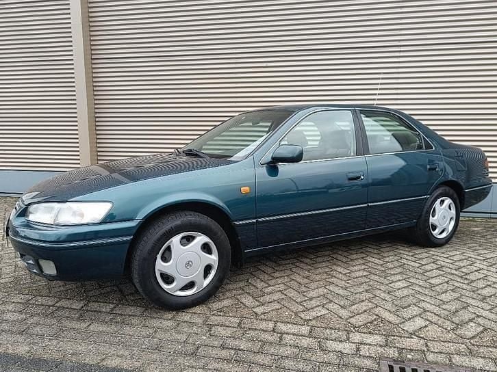 Occasion 1998 Toyota Camry Executive | € 3.750 - Afbeelding 1/4
