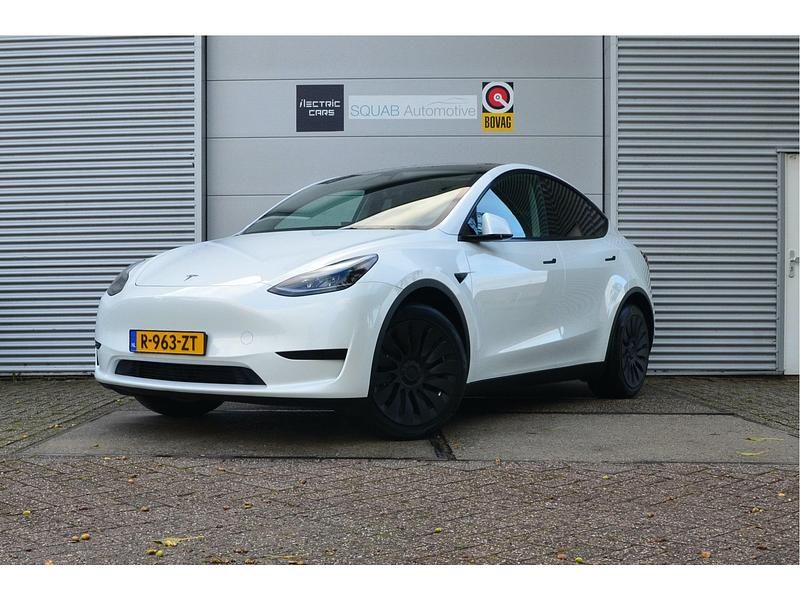 Wit Gebruikt 2022 Tesla Model Y RWD SUV | € 35.999 (Eerlijke prijs) - Afbeelding 1/4